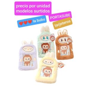 Porta tarjetas de peluche.