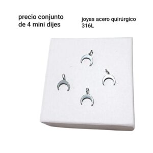 Mini dijes media luna ☪️. Conjunto de 4 unidades.