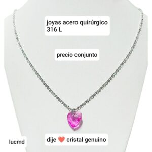 Conjunto LucMD: cadena con dije cristal corazón fucsia.
