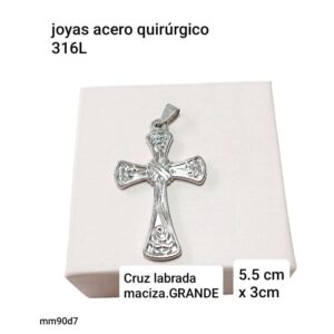 Dije MM 90d7. Cruz labrada.