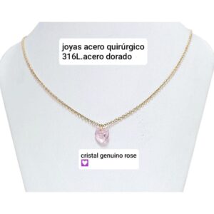 Conjunto LucMD: cadena con dije corazón cristal.