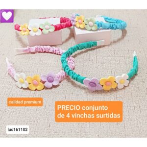 Vinchas LucMD 161102. Con apliques de flores. Conjunto de 4 unidades.