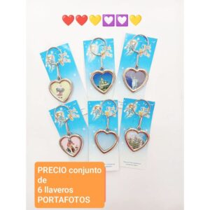 PRECIO conjunto de 6 llaveros.