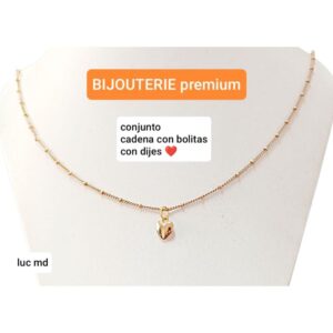 Conjunto LucMD: cadena con bolitas + dije corazón.