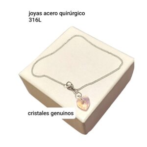 Pulsera malla con cristal corazón.