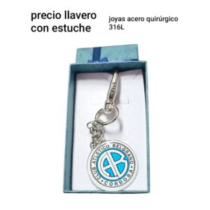 Llavero Club Atlético Belgrano con estuche.