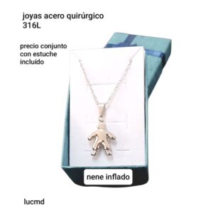 Conjunto: cadena con dije nene en estuche.