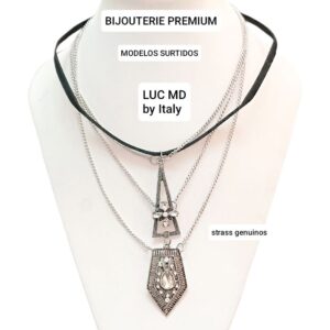 Collar triple LucMD. Modelos surtidos.