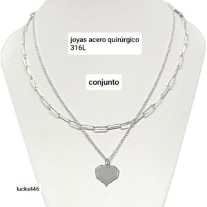 Conjunto LucKas 446. Cadena doble con dije corazón.
