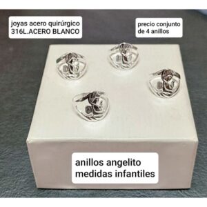 Anillos infantiles. Conjunto de 4 unidades.