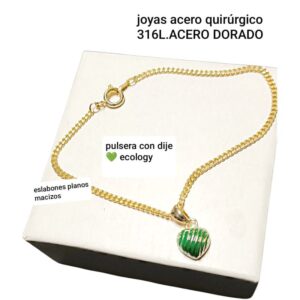 Pulsera LucMD. Eslabones planos con dije corazón.