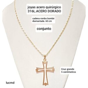 Conjunto LucMD: cadena rombo + dije cruz calada.