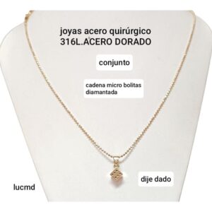 Conjunto LucMD: cadena con dije dado 🎲.