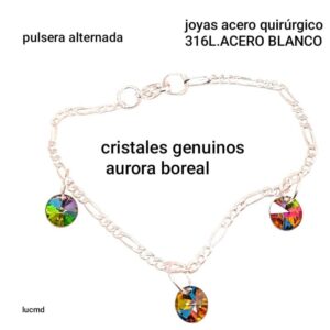 Pulsera LucMD con dijes aurora boreal.
