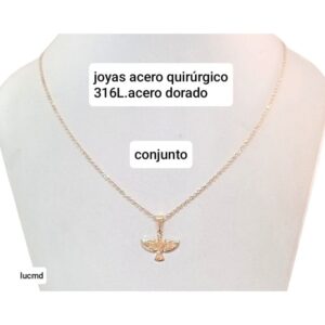 Conjunto LucMD: cadena con dije paloma.