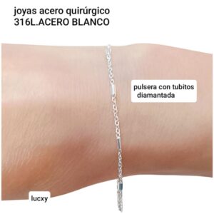 Pulsera LucXY con tubitos.