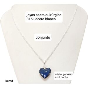 Conjunto LucMD: cadena con dije corazón azul cristal.